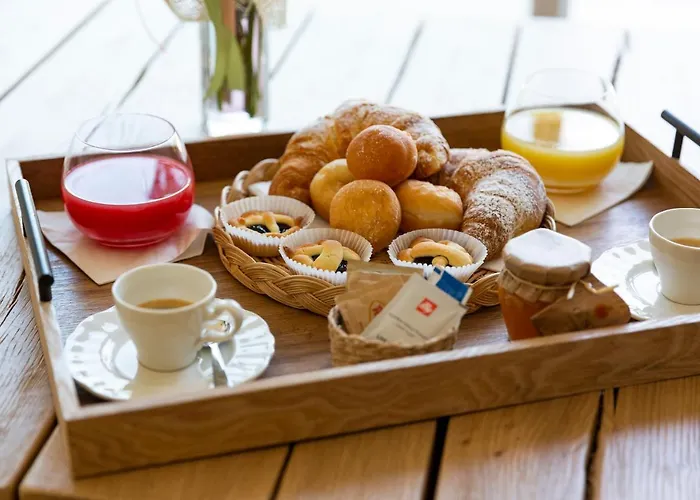 Hotel Relais Chalons D'orange 3*